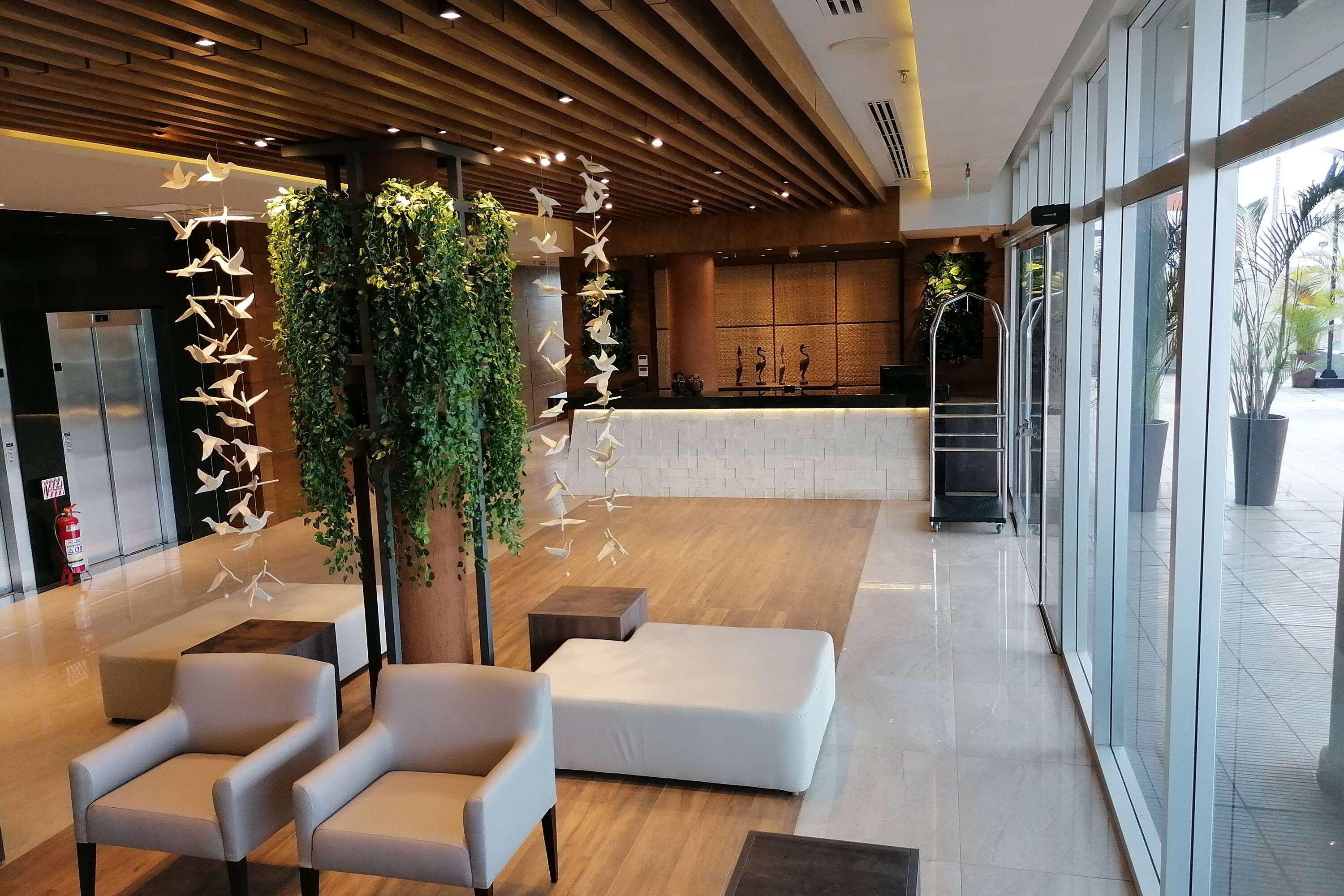 Dazzler By Wyndham Ciudad Del Este Exterior photo